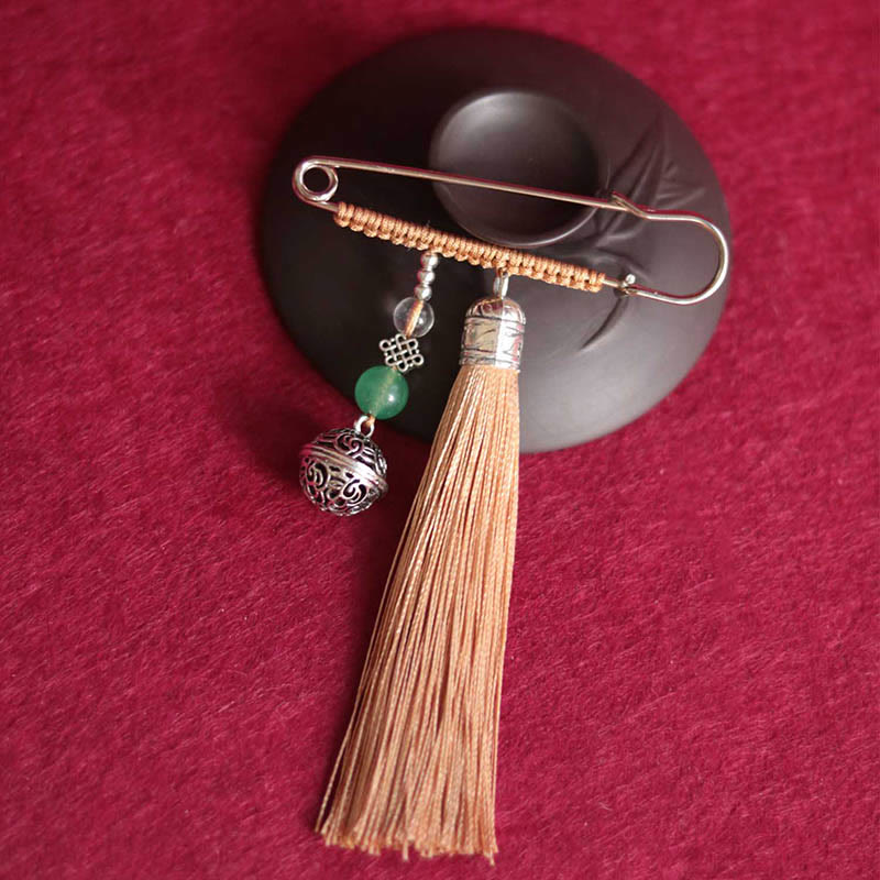 Spilla con nappe a forma di campana retrò con Buddha Stones
