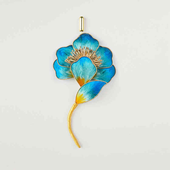 Spilla con fiore blu in seta di gelso e Buddha Stones, realizzata a mano