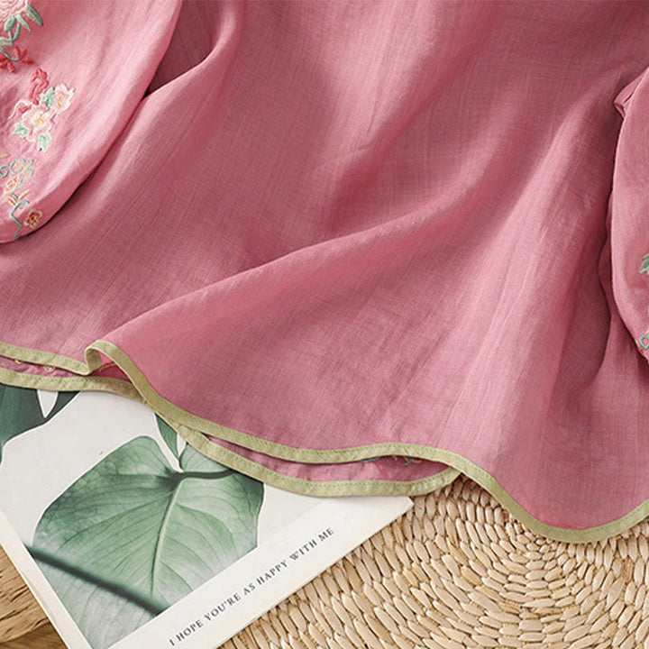Camicia casual in cotone e lino con maniche a tre quarti e colletto alto con fiori ricamati da donna Buddha Stones - image 17