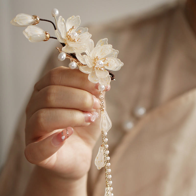 Fermaglio per capelli laterale con nappa di magnolia classica Buddha Stones
