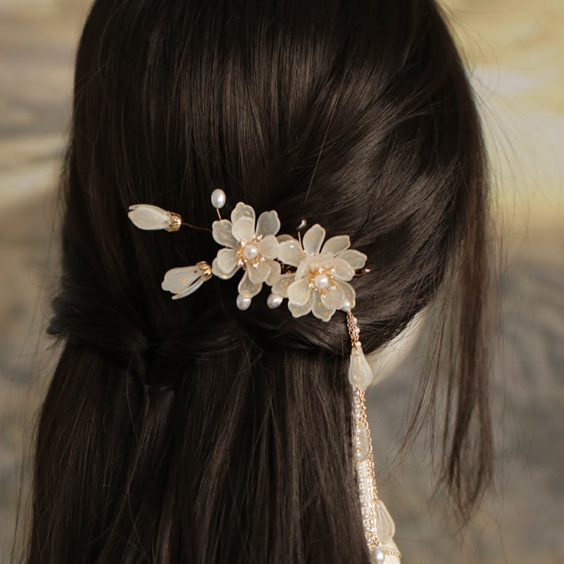 Fermaglio per capelli laterale con nappa di magnolia classica Buddha Stones