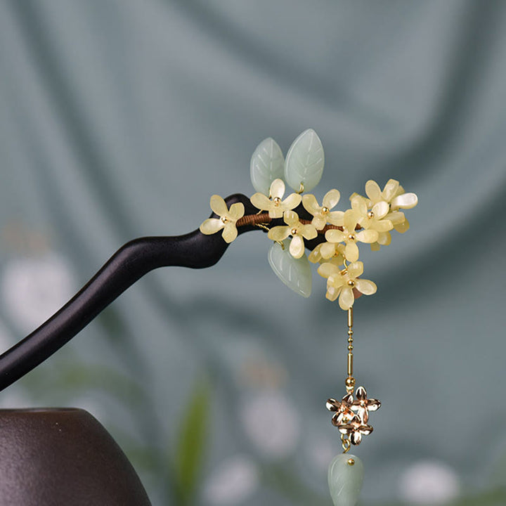Forcina per capelli con nappa in legno di ebano naturale Buddha Stones