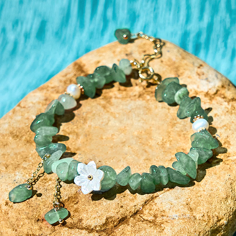 Buddha Stones Quarzo fragola naturale Quarzo fragola verde Braccialetto di guarigione di cristallo Super Seven Flower