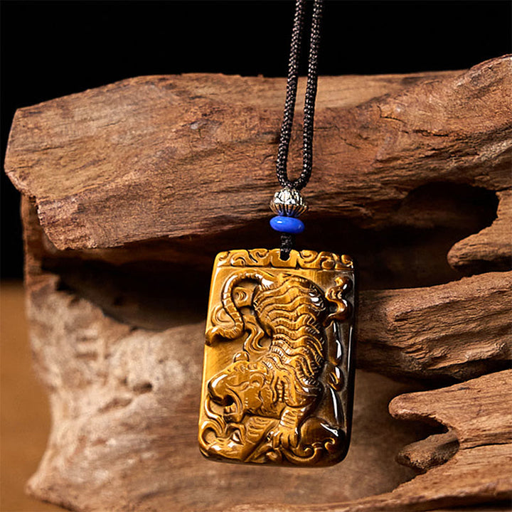 Collana con ciondolo in corda di protezione con motivo quadrato in occhio di tigre naturale Buddha Stones