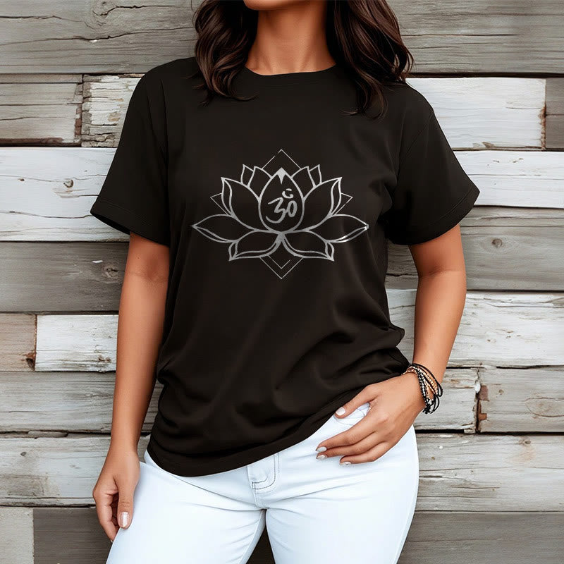 Maglietta in cotone con motivo sanscrito "Om" Buddha Stones, Lotus in fiore - image 3
