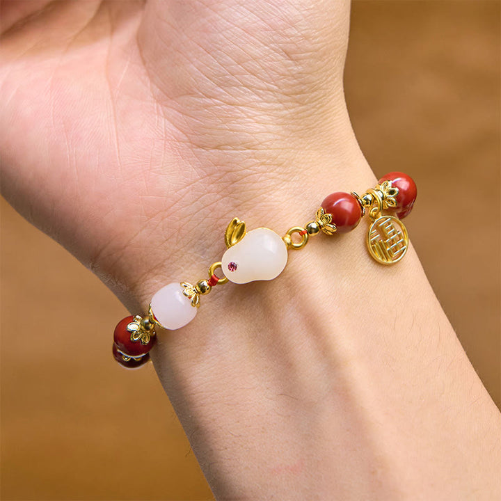 Braccialetto di benedizione con ciondolo a forma di coniglietto Fu, con Buddha Stones in cinabro