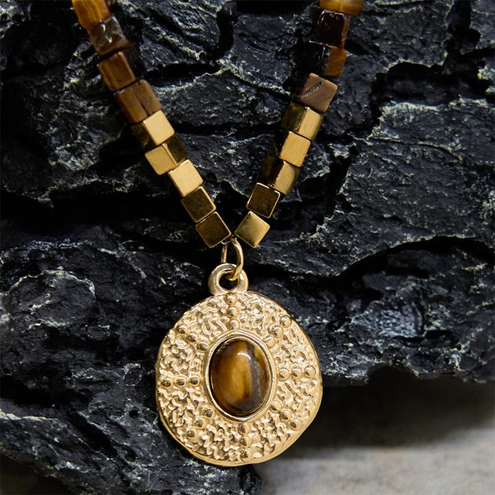 Collana con ciondolo in acciaio al titanio con protezione quadrata in occhio di tigre naturale Buddha Stones