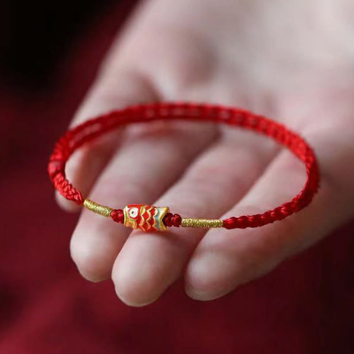 Braccialetto in corda rossa intrecciata a mano con pesce koi Buddha Stones