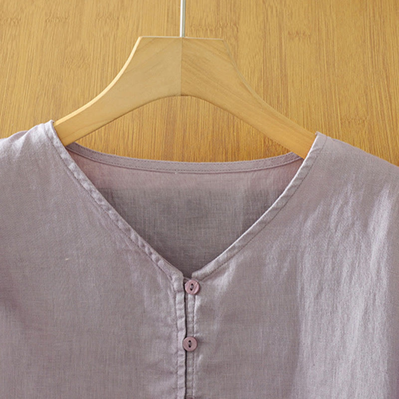 Camicia da donna a maniche corte con scollo a V e bottoni a tinta unita con motivo Buddha Stones. - image 27