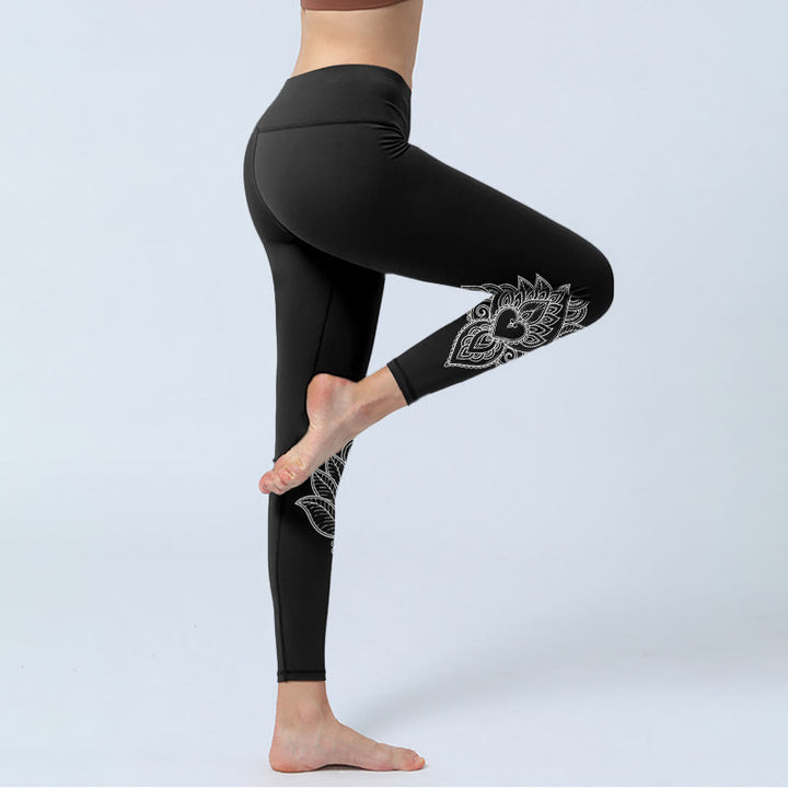 Buddha Stones Leggings da palestra con stampa di fiori e petali a forma di cuore, pantaloni da yoga da donna - image 3