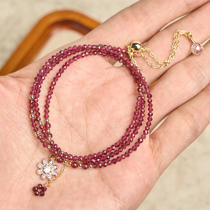 Bracciale multistrato di purificazione floreale con perle di granato naturale da 2,5 mm Buddha Stones
