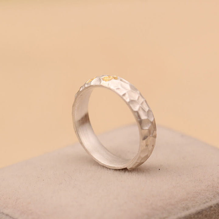 Anello della ricchezza in argento placcato rame con motivo a martello Buddha Stones Om Mani Padme Hum - image 16