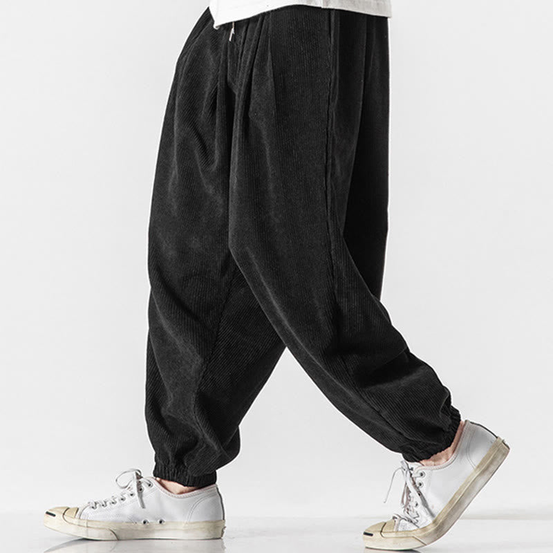 Pantaloni alla caviglia in velluto a coste con coulisse e tasche, casual e colorati, da uomo, modello Buddha Stones - image 11