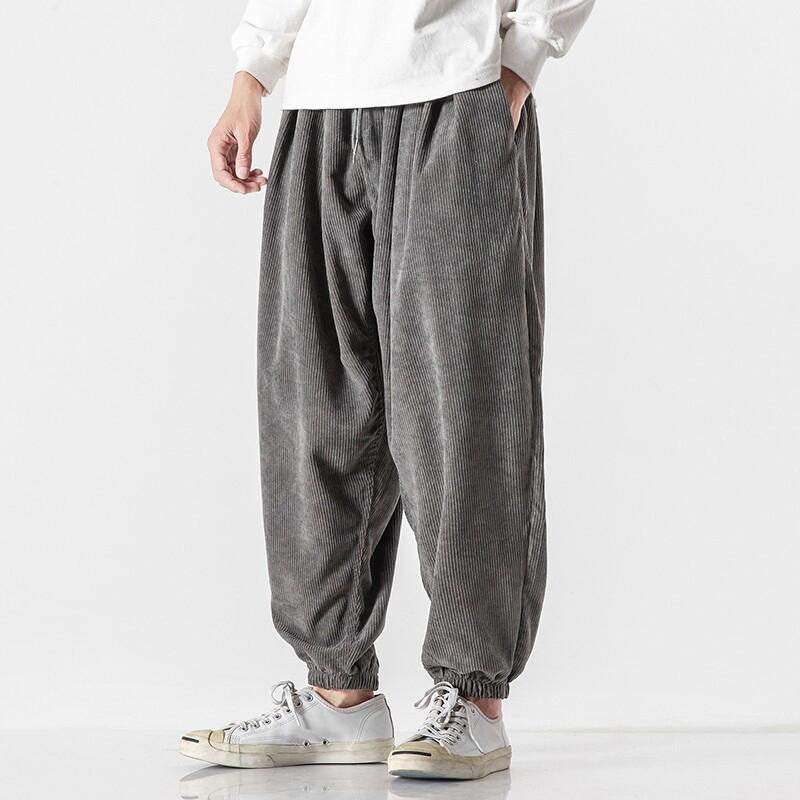 Pantaloni alla caviglia in velluto a coste con coulisse e tasche, casual e colorati, da uomo, modello Buddha Stones - image 1