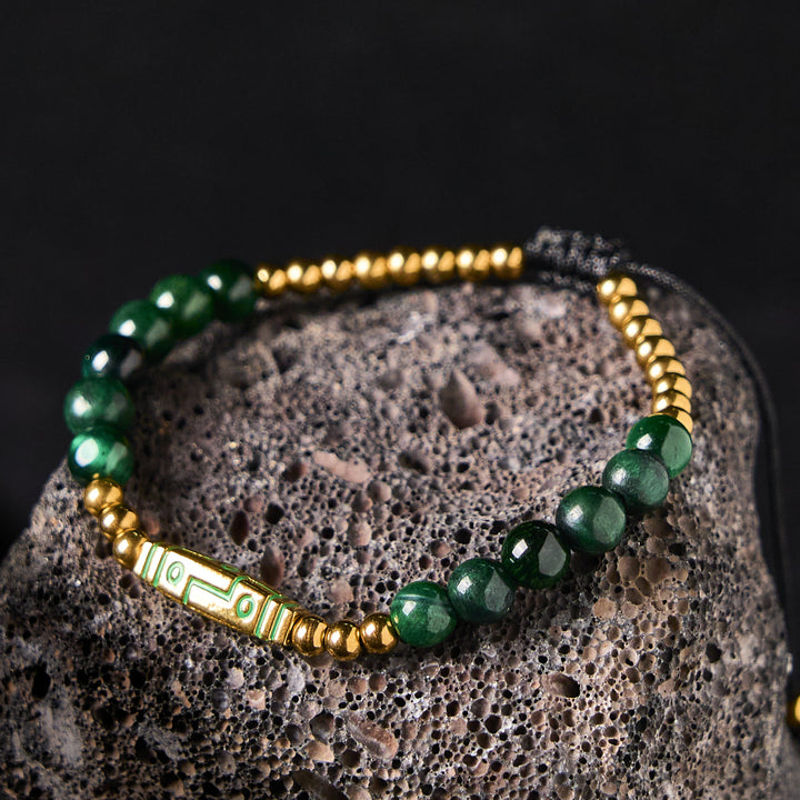 Braccialetto con perline di coraggio in occhio di tigre con motivo a osso e Buddha Stones - image 11