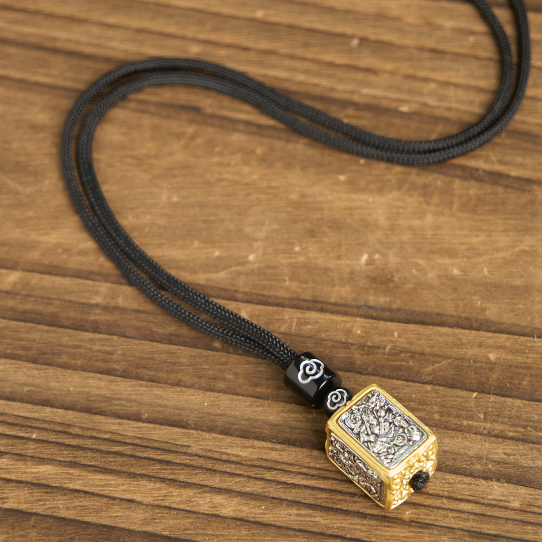 Collana con ciondolo quadrato in corda di protezione della dea della ricchezza, Buddha Stones Zakiram - image 9