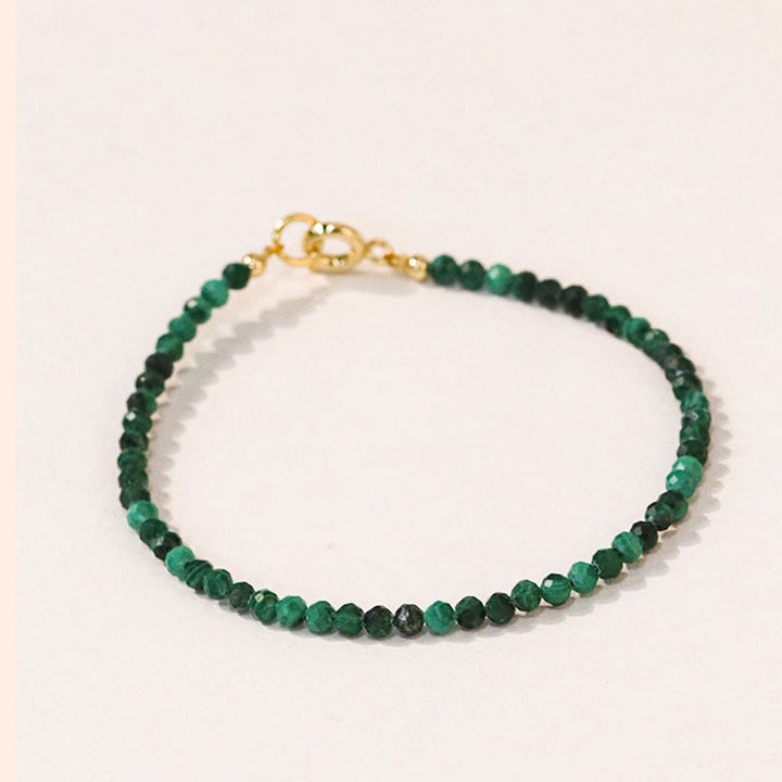 Bracciale anti-ansia con perline ultrasottili in malachite naturale da 3 mm di Buddha Stones - image 1