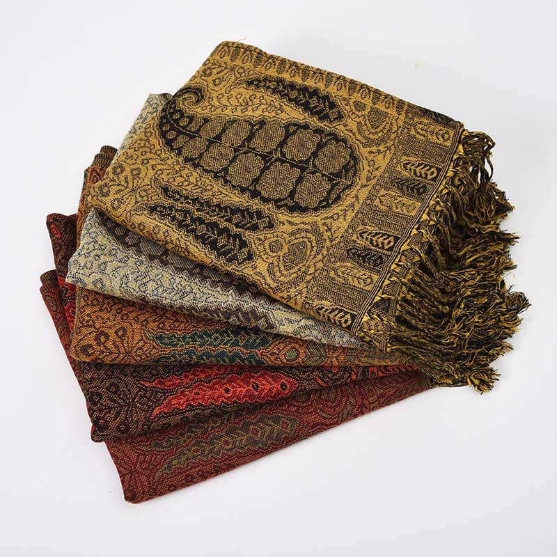 Sciarpa scialle con nappe e motivo paisley patchwork in jacquard con Buddha Stones e contrasto di colore - image 10