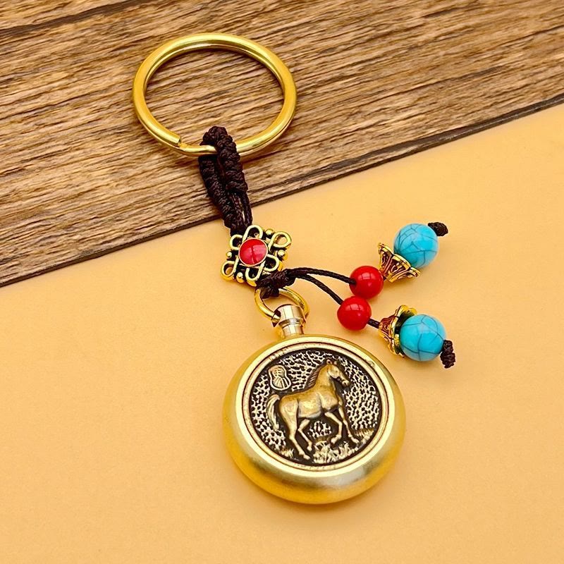 Portachiavi in ​​ottone con Buddha Stones dell'anno del cavallo che porta ricchezza e tesori - image 3