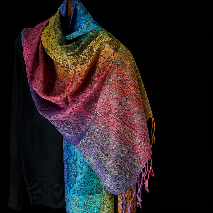 Sciarpa/stola accogliente con nappe e motivo floreale di anacardi Buddha Stones, con sfumatura colorata primaverile. - Blu Ardesia - 180 cm - image 10