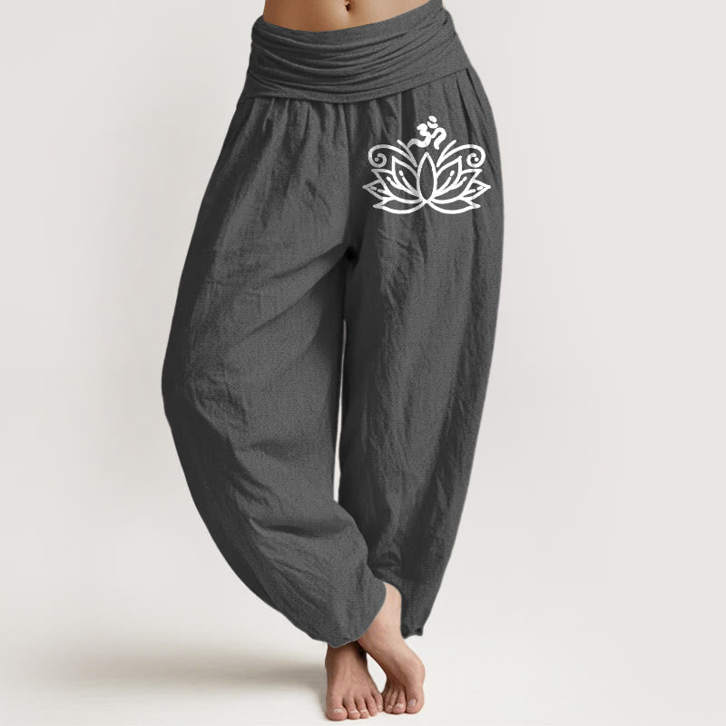 Pantaloni harem in puro cotone con elastico in vita e motivo a fiori di loto con Buddha Stones e simbolo Om - Grigio - US22, UK/AU26, EU54 (6XL) - image 8