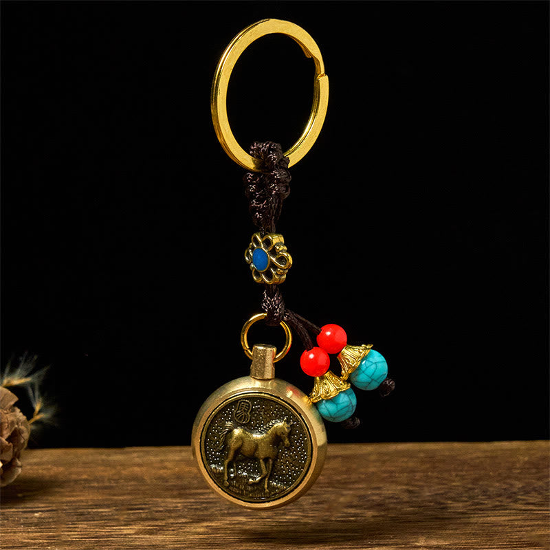 Portachiavi in ​​ottone con Buddha Stones dell'anno del cavallo che porta ricchezza e tesori - image 1