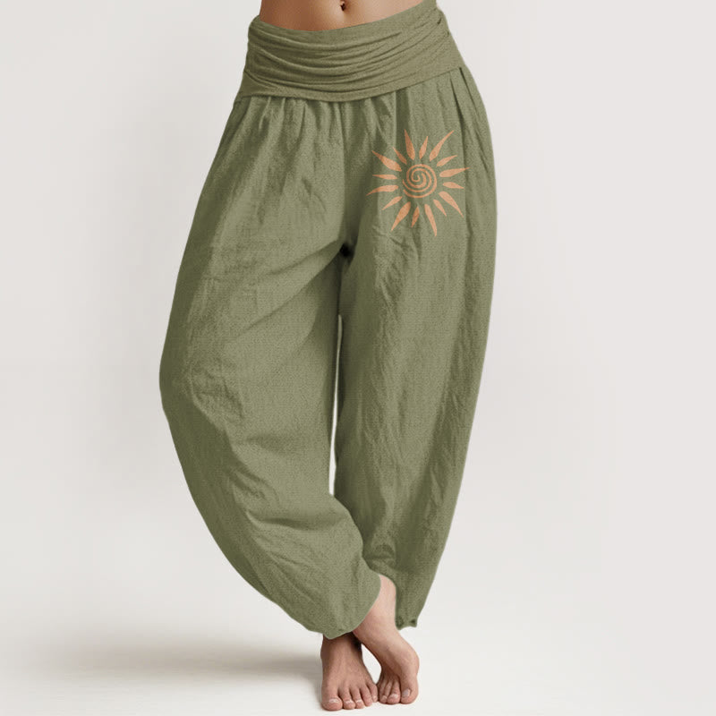 Pantaloni harem da donna in puro cotone con elastico in vita e motivo a sole e centro a spirale Buddha Stones - Verde oliva - US22, UK/AU26, EU54 (6XL) - image 14