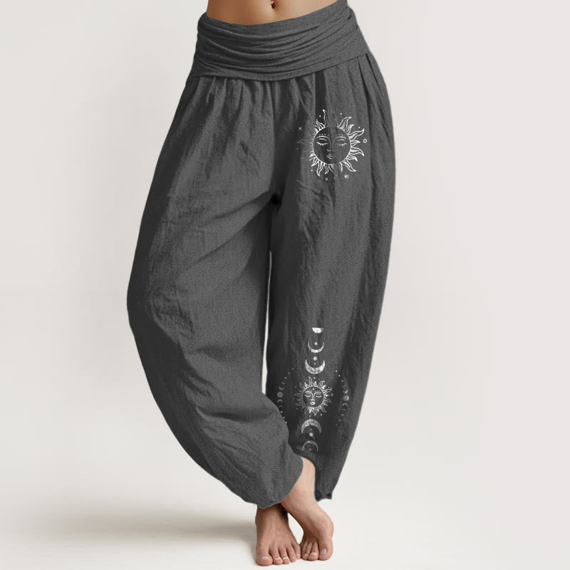 Pantaloni harem da donna in puro cotone con elastico in vita e motivo Buddha Stones Sun Moon Stars - Grigio tenue - US22, UK/AU26, EU54 (6XL) - image 0