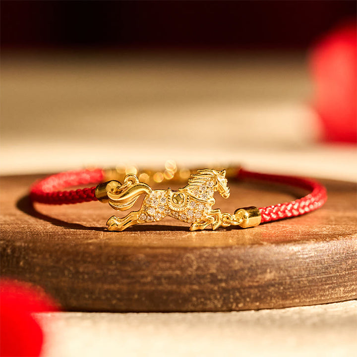Bracciale portafortuna in argento sterling 925 con corda rossa dorata e pietre Buddha Stones, zodiaco cinese, anno del cavallo - Cavallo (circonferenza del polso 14-18 cm) - image 0