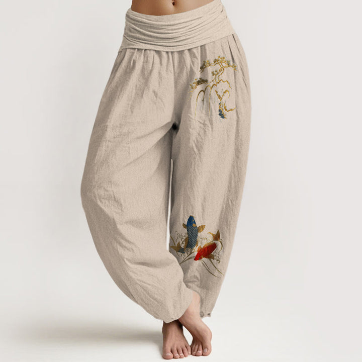Pantaloni harem da donna con elastico in vita, in puro cotone, con motivo a pesci koi e albero di pino Buddha Stones - Tan - US16, UK/AU20, EU48 (3XL) - image 11
