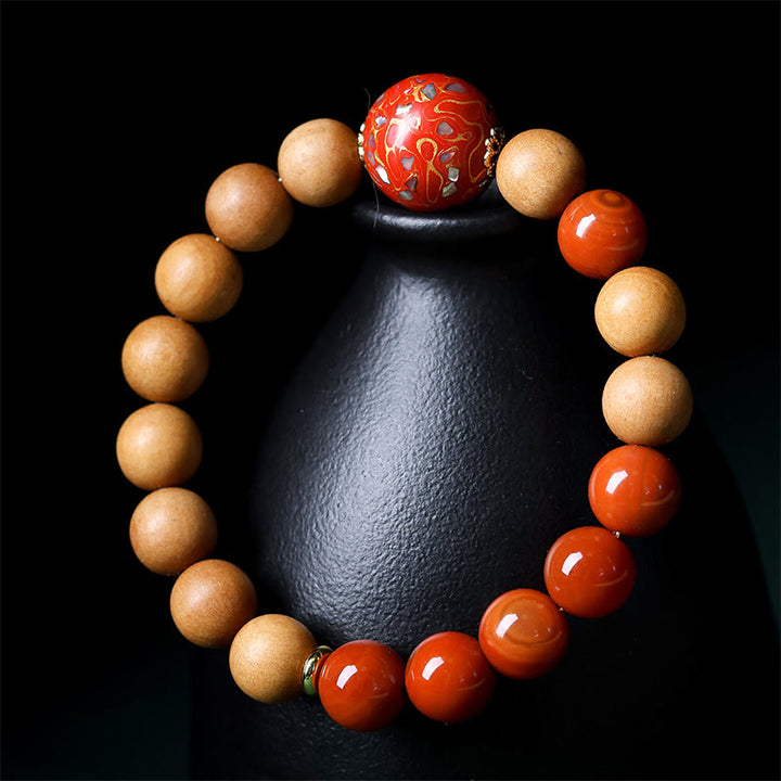 Braccialetto di protezione in agata rossa del sud, perline artigianali in lacca Buddha Stones e sandalo - image 8