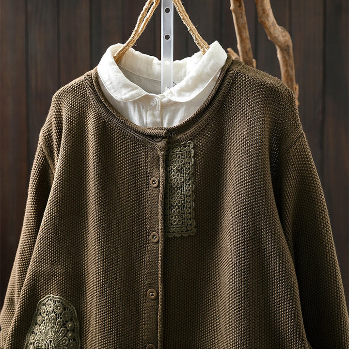 Cardigan lavorato a maglia a maniche lunghe in cotone con bottoni floreali autunnali Buddha Stones da donna - image 6
