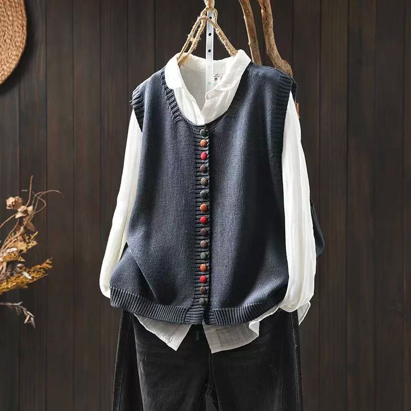 Gilet da donna senza maniche in maglia con bottoni colorati Buddha Stones - Grigio ardesia - US4, UK/AU8, EU36-38 (F) - image 9