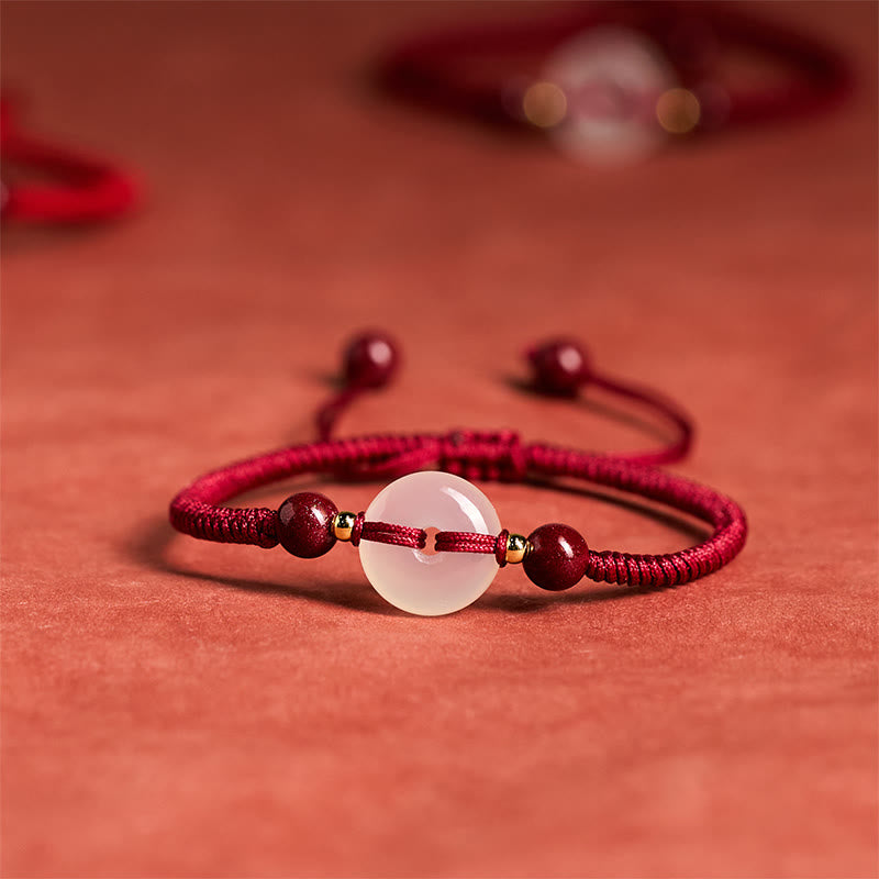 Bracciale con nodo piatto in agata bianca, Buddha Stones della pace, nodo diamantato e cordino rosso - Corda rosso scuro con nodo a diamante - image 12