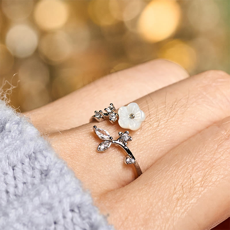 Anello di rame curativo regolabile con motivo a fiori bianchi Buddha Stones - image 17