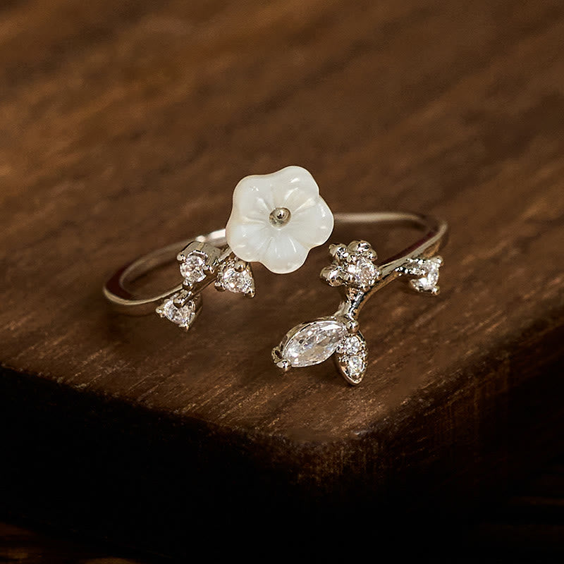 Anello di rame curativo regolabile con motivo a fiori bianchi Buddha Stones - image 14