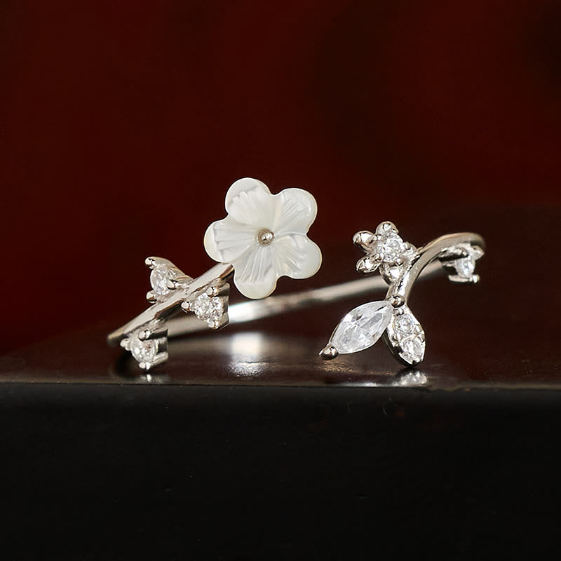 Anello di benedizione regolabile con motivo floreale bianco in argento sterling 925 Buddha Stones - image 11