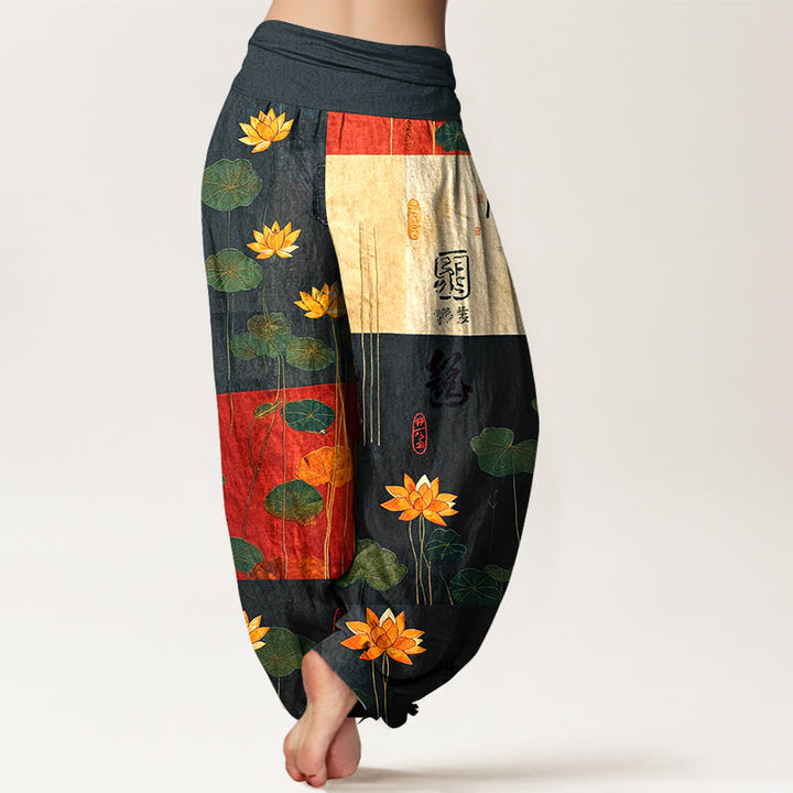 Pantaloni harem da donna con elastico in vita, motivo a fiori di loto Buddha Stones, in puro cotone, con forte impatto visivo - image 1