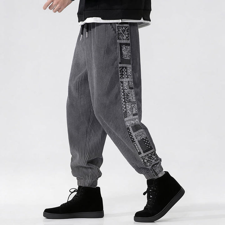 Pantaloni da uomo in velluto a coste con tasche, gamba dritta, lunghezza caviglia, motivo paisley, modello Buddha Stones Fall Solid - image 22