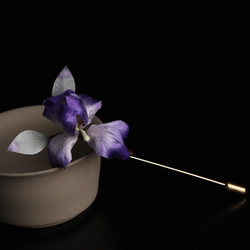 Buddha Stones Spilla di protezione in seta fatta a mano con iris viola e bianco - Iris bianco viola (lunghezza: circa 7 cm) - image 0
