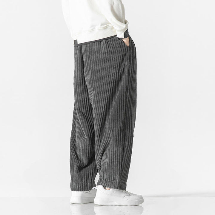 Pantaloni harem da uomo in velluto a coste con coulisse e tasche, stile retrò invernale, modello Buddha Stones - image 4