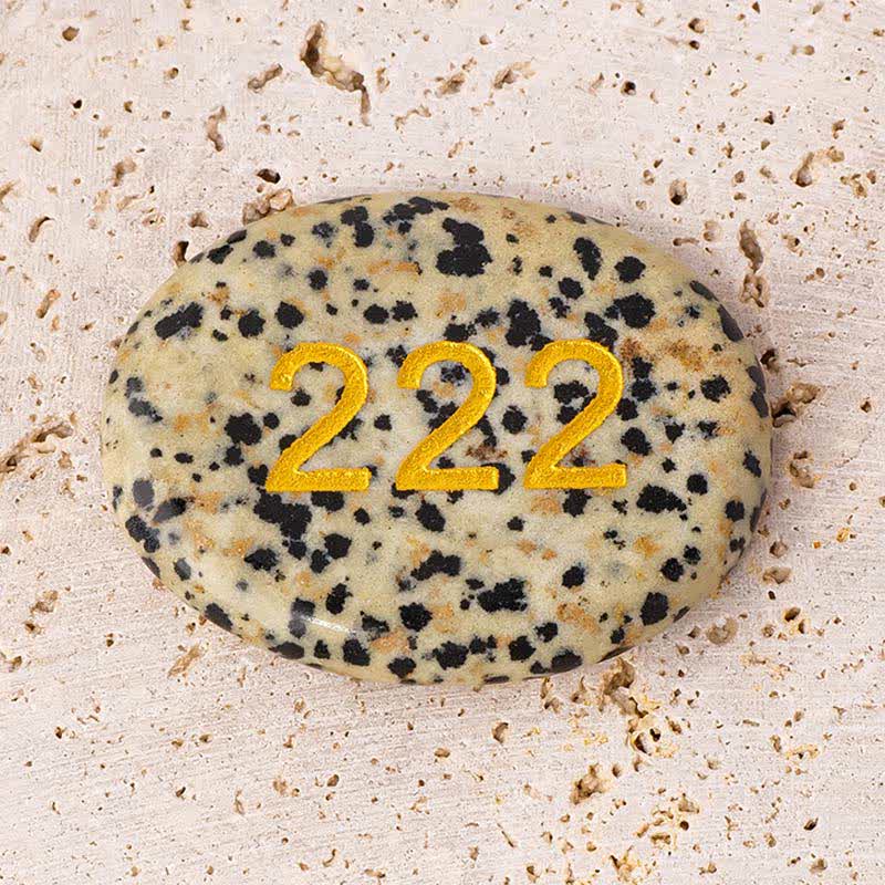 Buddha Stones Numeri angelici Cristallo bianco Diaspro rosso Cristallo rosa Avventurina verde Pietra da palma per meditazione - Numero angelico 222 e diaspro dalmata 4,5*3,5*0,7 cm - image 8