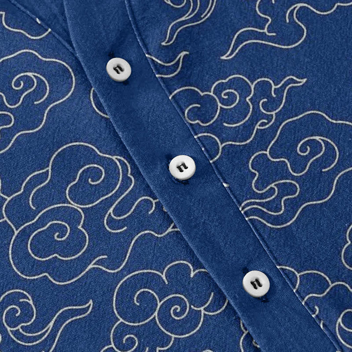Buddha Stones Camicia da uomo a maniche corte con mezza abbottonatura e fantasia a nuvole in cotone. - image 3