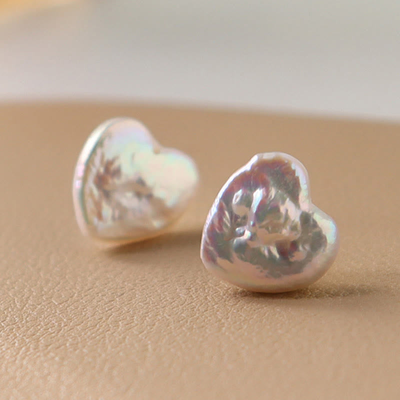 Buddha Stones Orecchini a perno retrò a forma di cuore con perle e simbolo di saggezza - Perla (Perni d'argento) - image 0