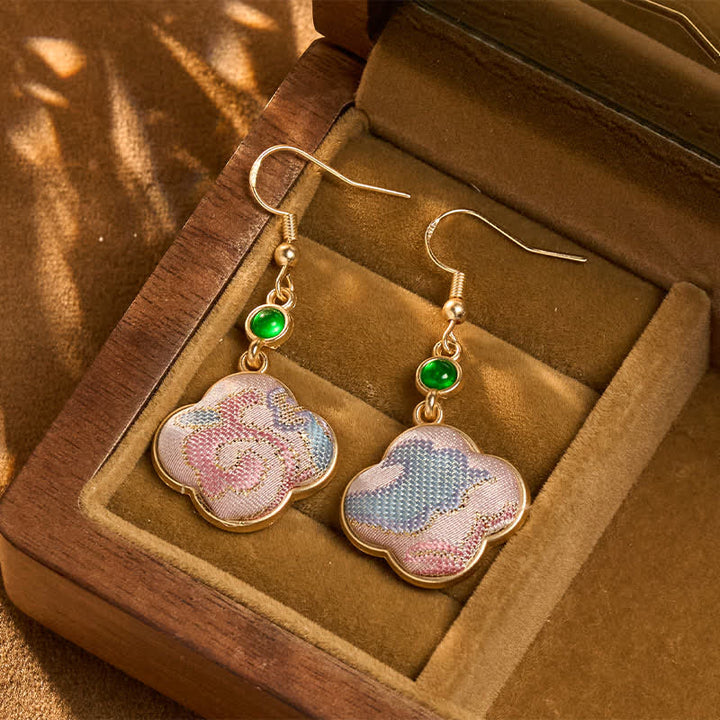 Buddha Stones Orecchini a goccia in seta realizzati a mano, a forma di fiore e con motivi colorati. - Canzone Brocade (Prosperità♥Armonia) - image 0