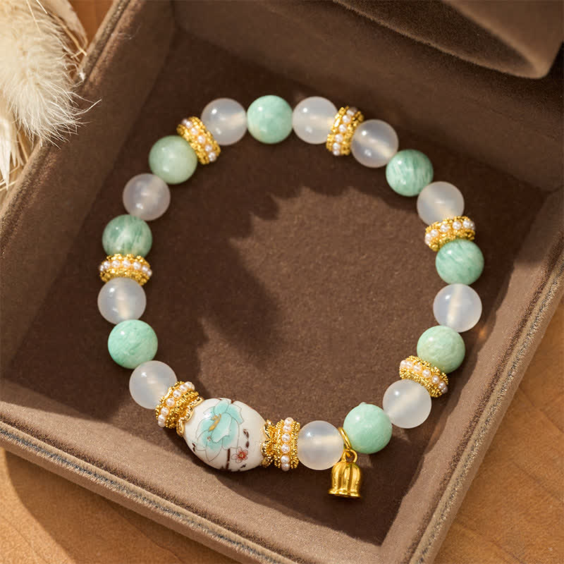 Buddha Stones Ciondolo a forma di fiore in ceramica con perline a barilotto in agata bianca e amazzonite, bracciale con perline rotonde Purezza - image 1
