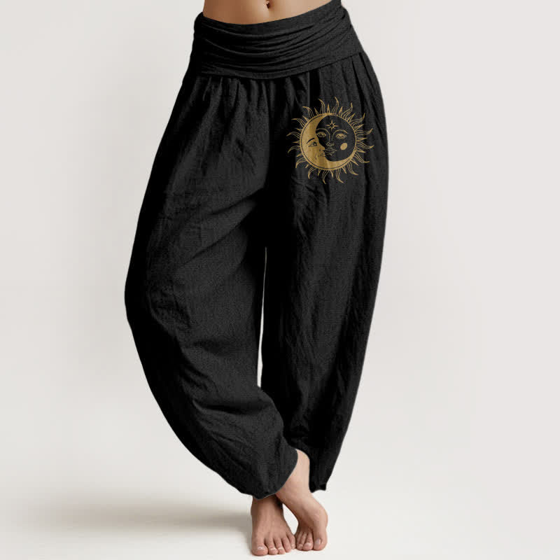 Buddha Stones Pantaloni harem da donna in puro cotone con motivo sole e luna dorati e vita elasticizzata. - Nero - US16, UK/AU20, EU48 (3XL) - image 0