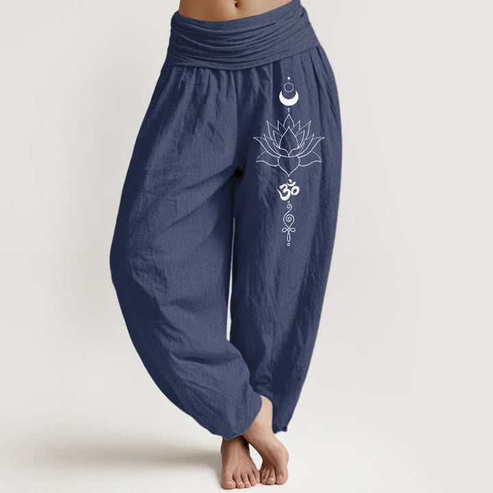 Buddha Stones Pantaloni harem da donna in puro cotone con motivo loto, luna e Om, con elastico in vita. - Blu ardesia scuro - US16, UK/AU20, EU48 (3XL) - image 8
