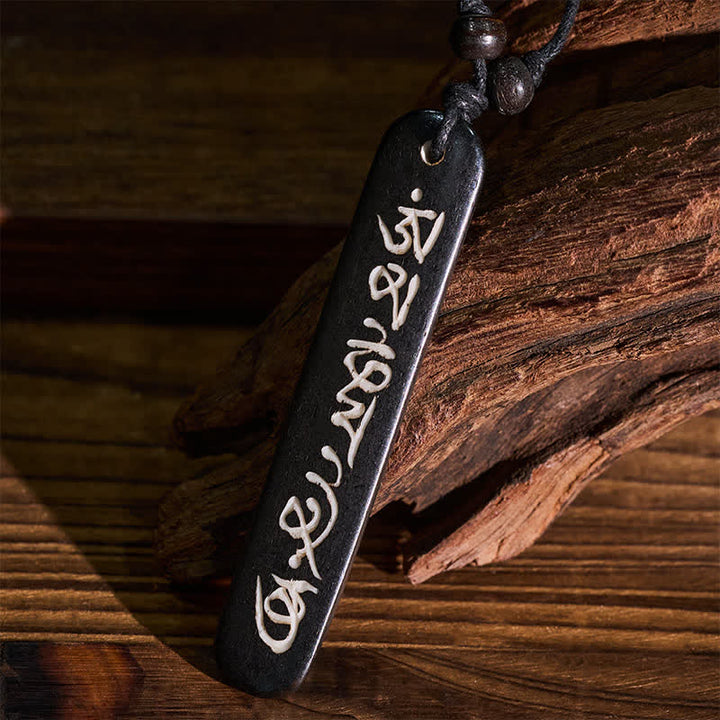 Buddha Stones Collana con perline d'osso intagliate a mano con simbolo Om Mani Padme Hum Pace - image 3