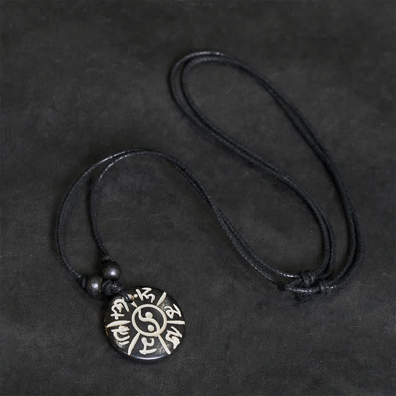 Buddha Stones Collana protettiva Om Mani Padme Hum Yin Yang con perline d'osso intagliate a mano. - image 3